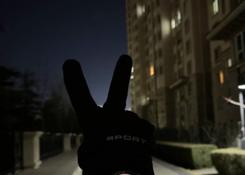 夜跑打卡｜慢慢的溜个腿也能暴汗